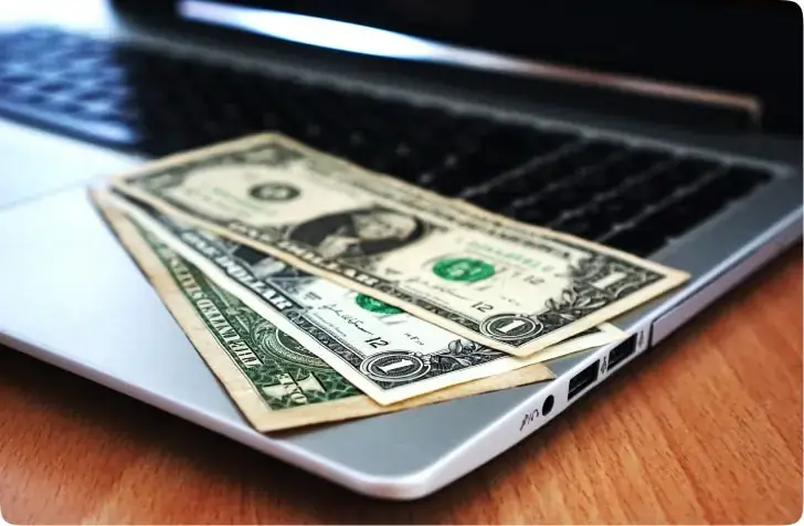 earn while italy